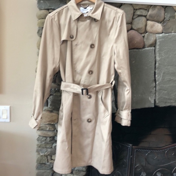 TOPMAN Other - TOPMAN Trench Coat